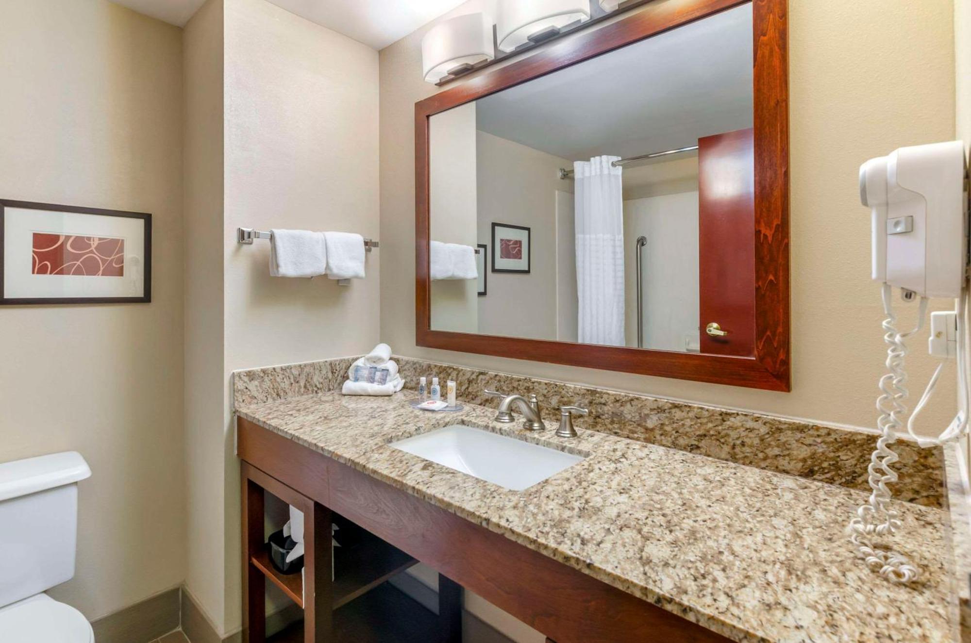 Comfort Inn & Suites Christiansburg I-81 Luaran gambar