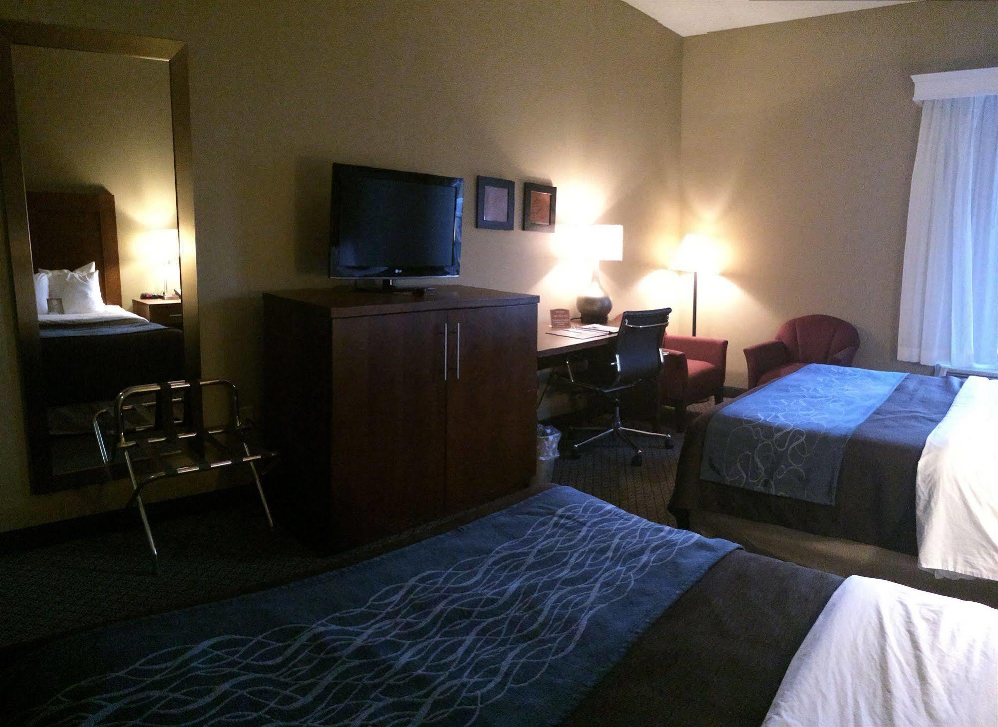 Comfort Inn & Suites Christiansburg I-81 Luaran gambar