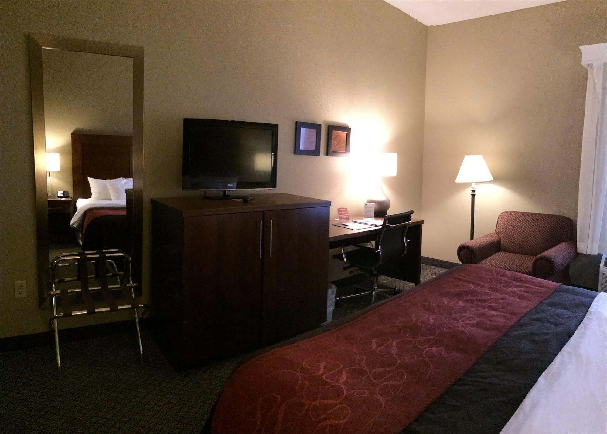 Comfort Inn & Suites Christiansburg I-81 Luaran gambar